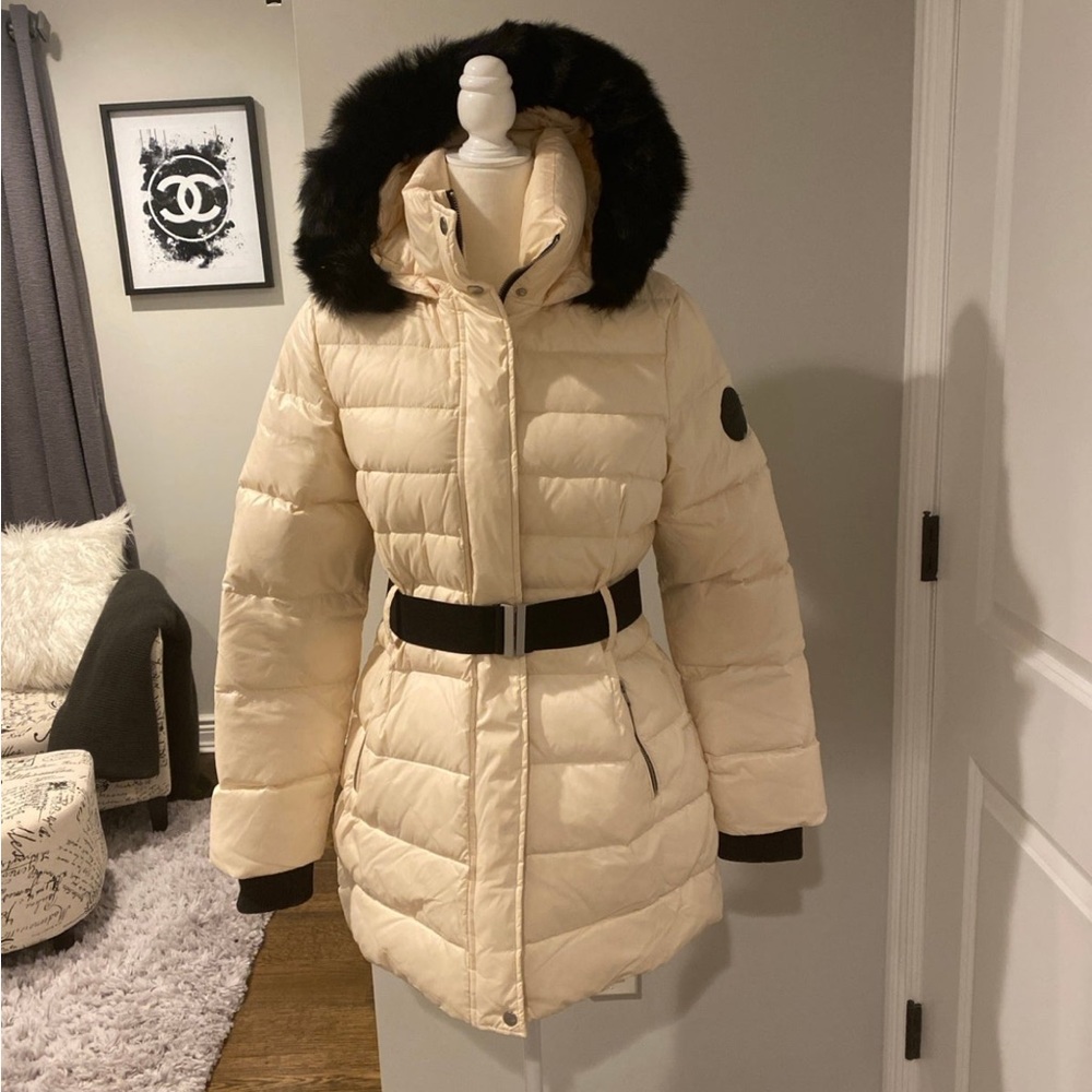 Ugg cream puffer jacket with belt